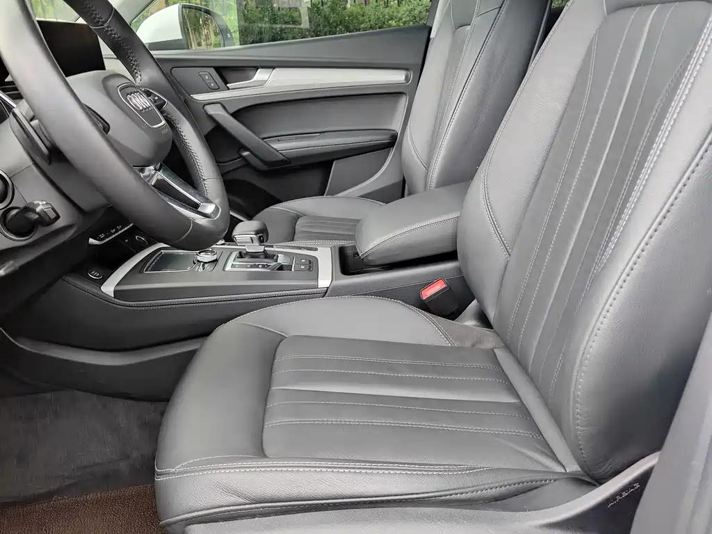 Audi Q5L 2020 40 TFSI Fashion