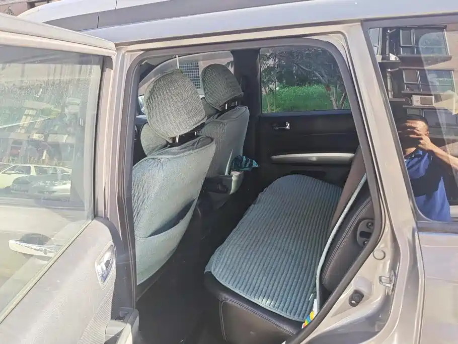 Nissan X-Trail — миниатюра 11