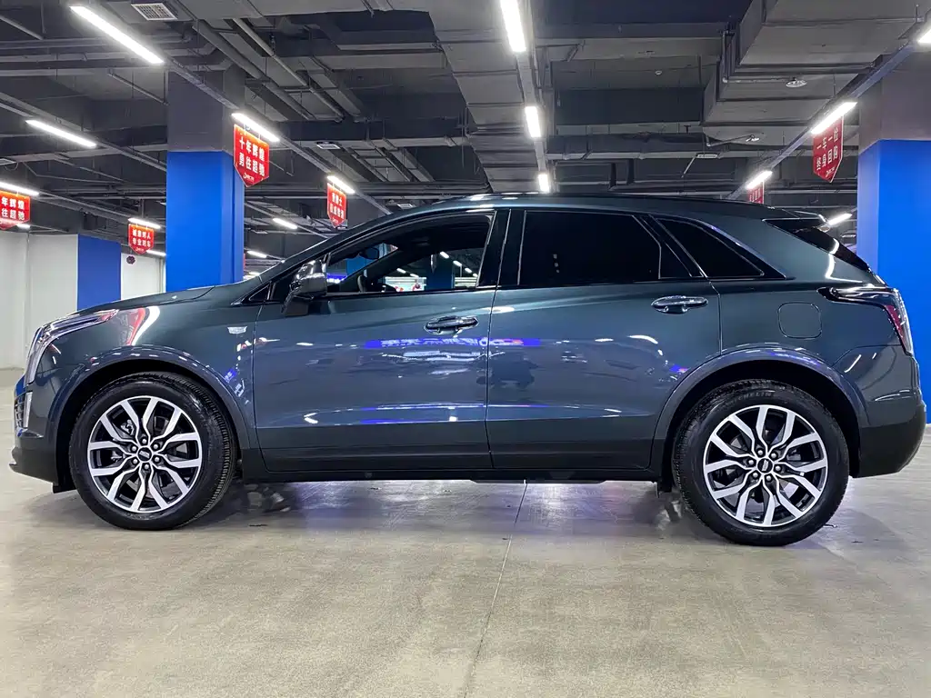 Cadillac XT5 2024 2.0T Luxury