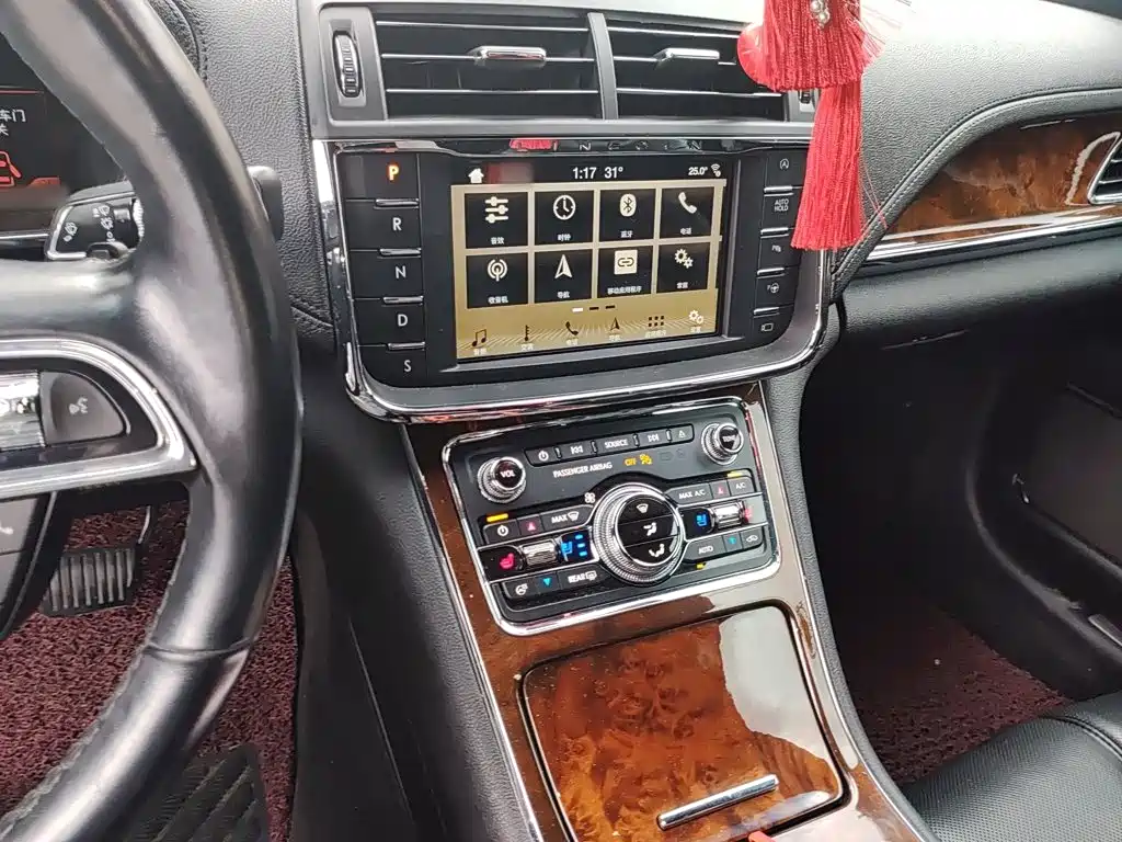Lincoln Continental 2018 2.0T