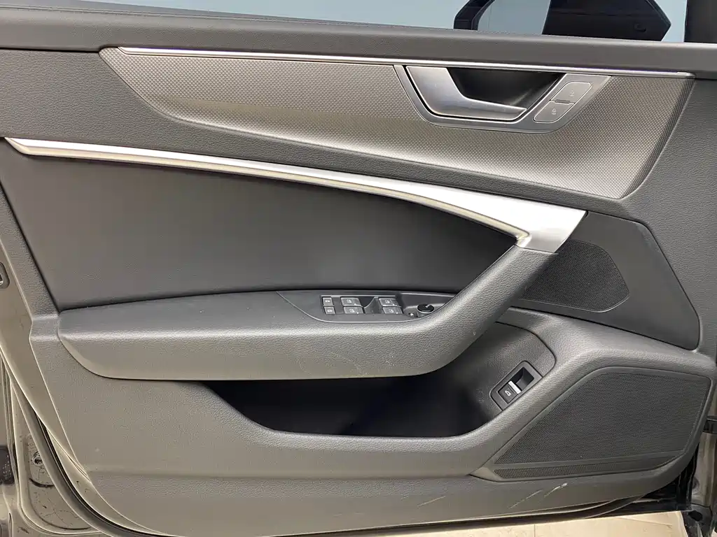 Audi A6L — фотографии объявления, Фото 11