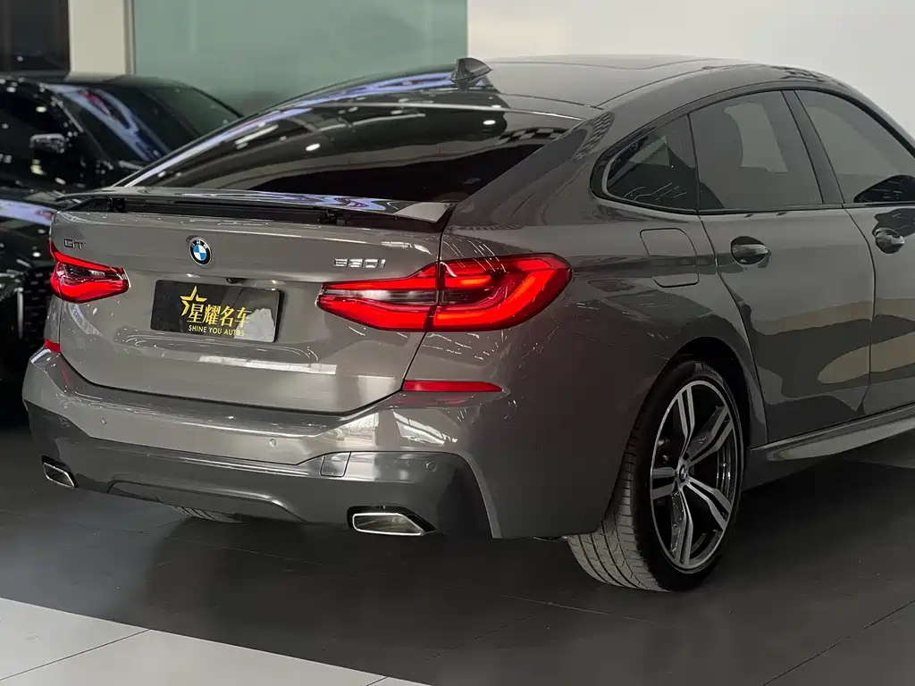 BMW 6 SERIES GT