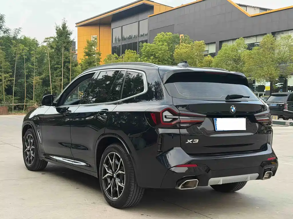 BMW X3 — миниатюра 15