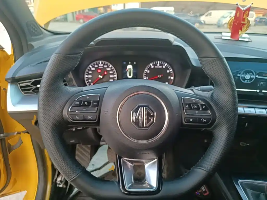 MG MG5 — миниатюра 11