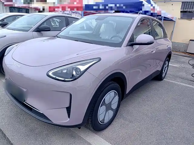2026 Geely Xingyuan