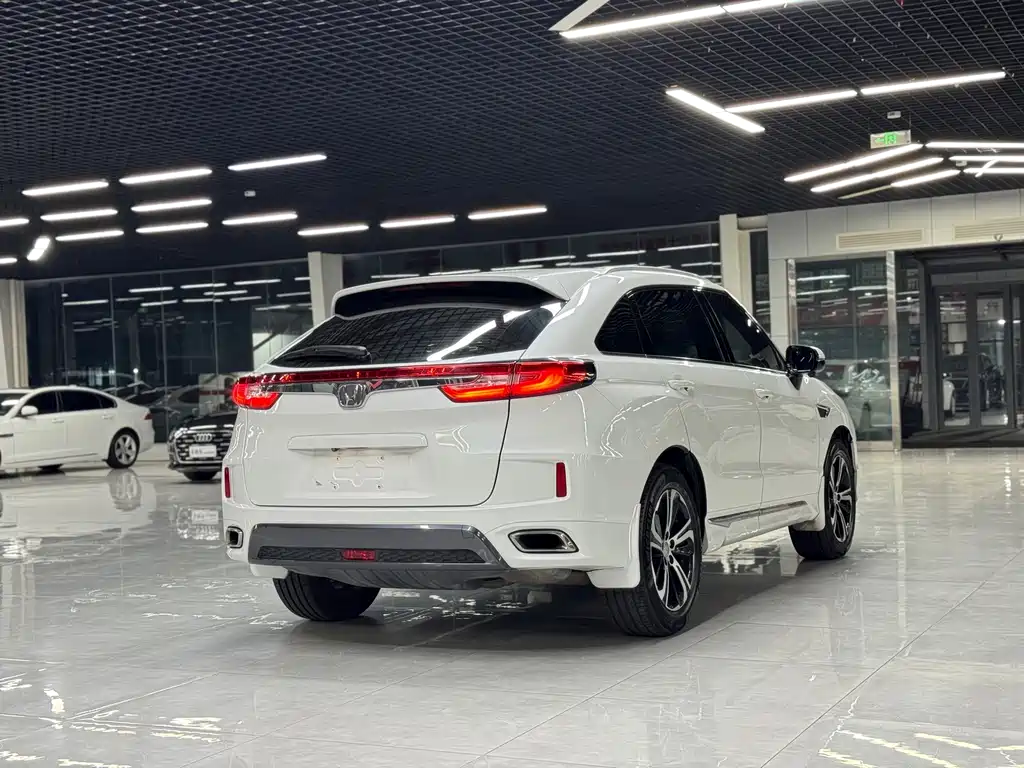 Honda UR-V — миниатюра 7