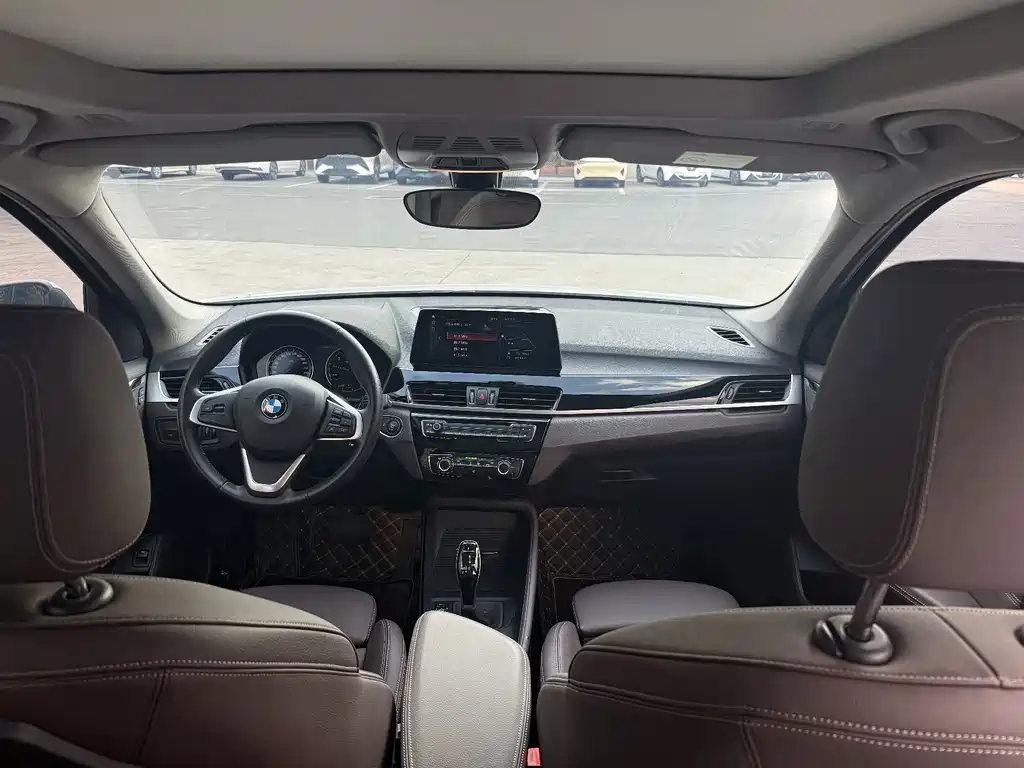 BMW X1 — миниатюра 7