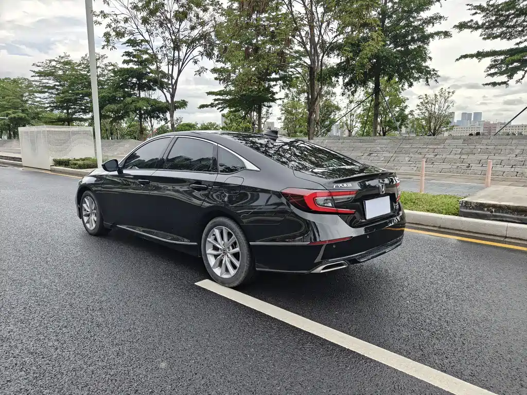 Honda Accord 2022 260TURBO Luxury