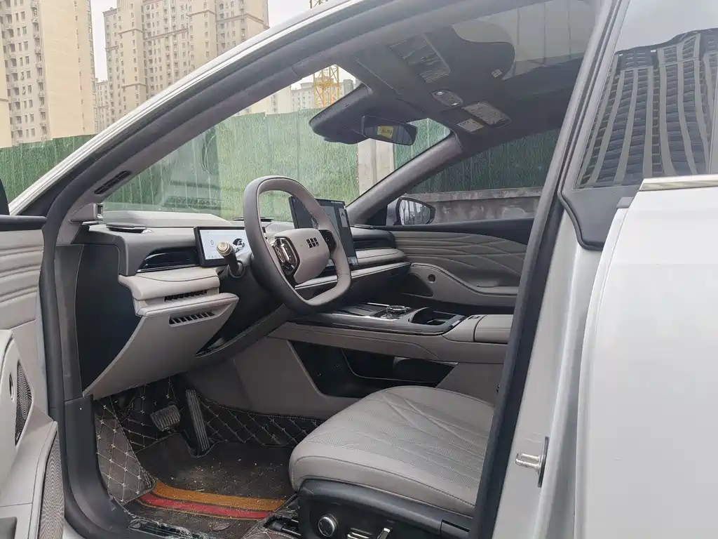 GEELY GALAXY GALAXY SPARKLE 8