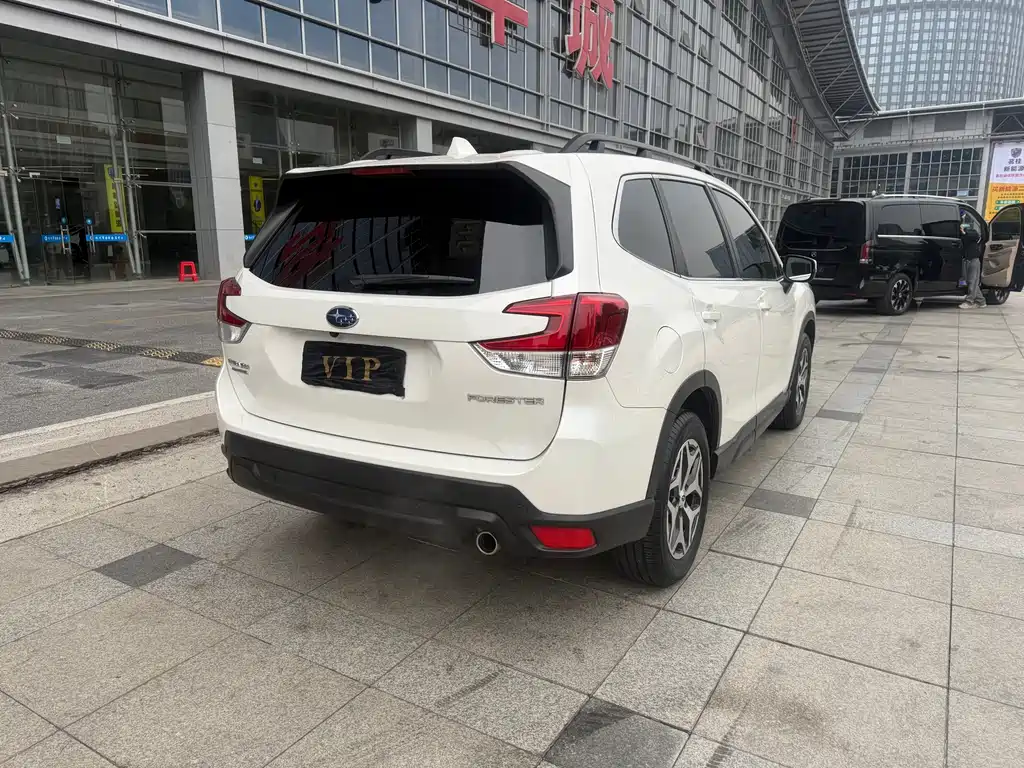 SUBARU FORESTER