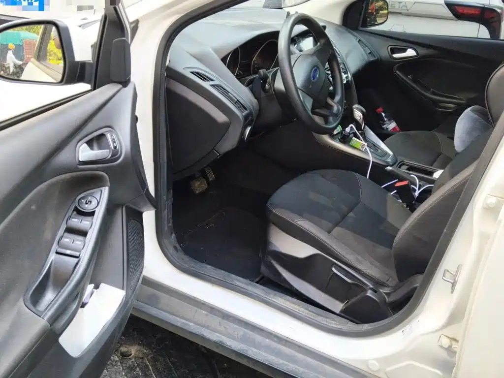 Ford Focus — миниатюра 17