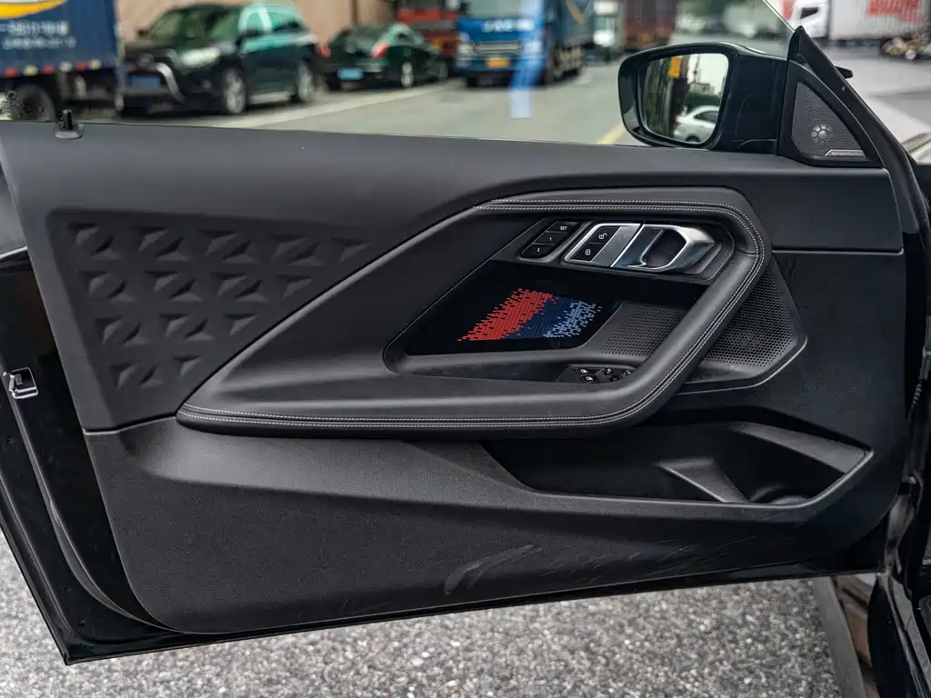 BMW M2 — миниатюра 9
