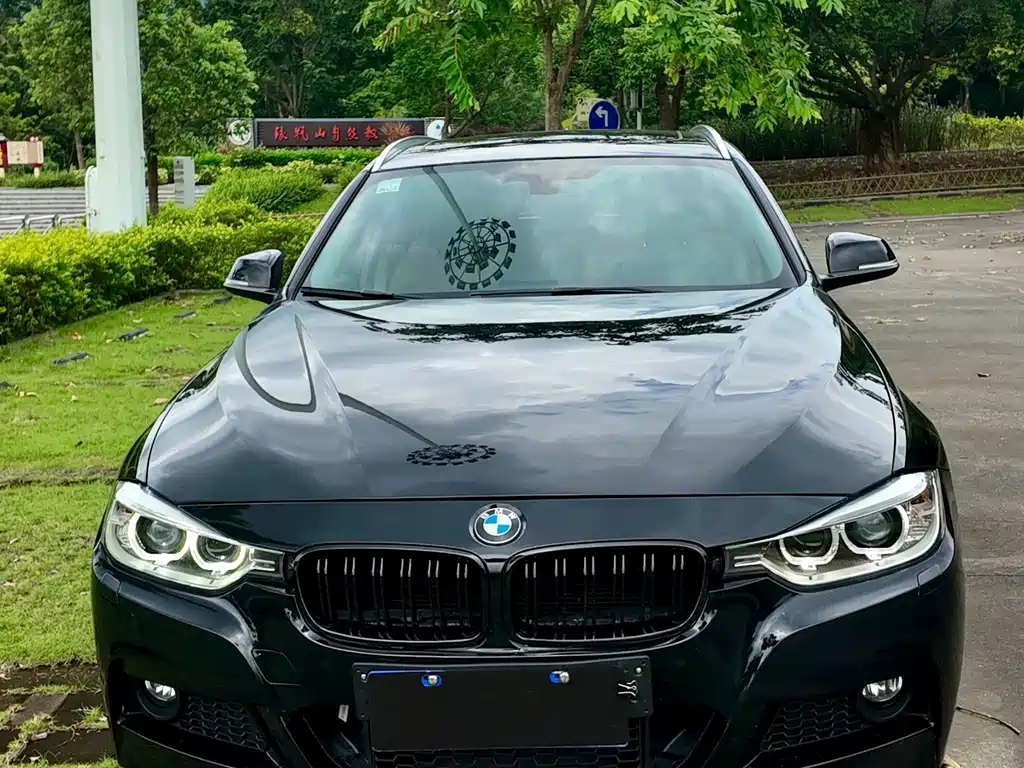 BMW 3 Series (Import) 320i Sport Design Package Touring Edition, фото 31