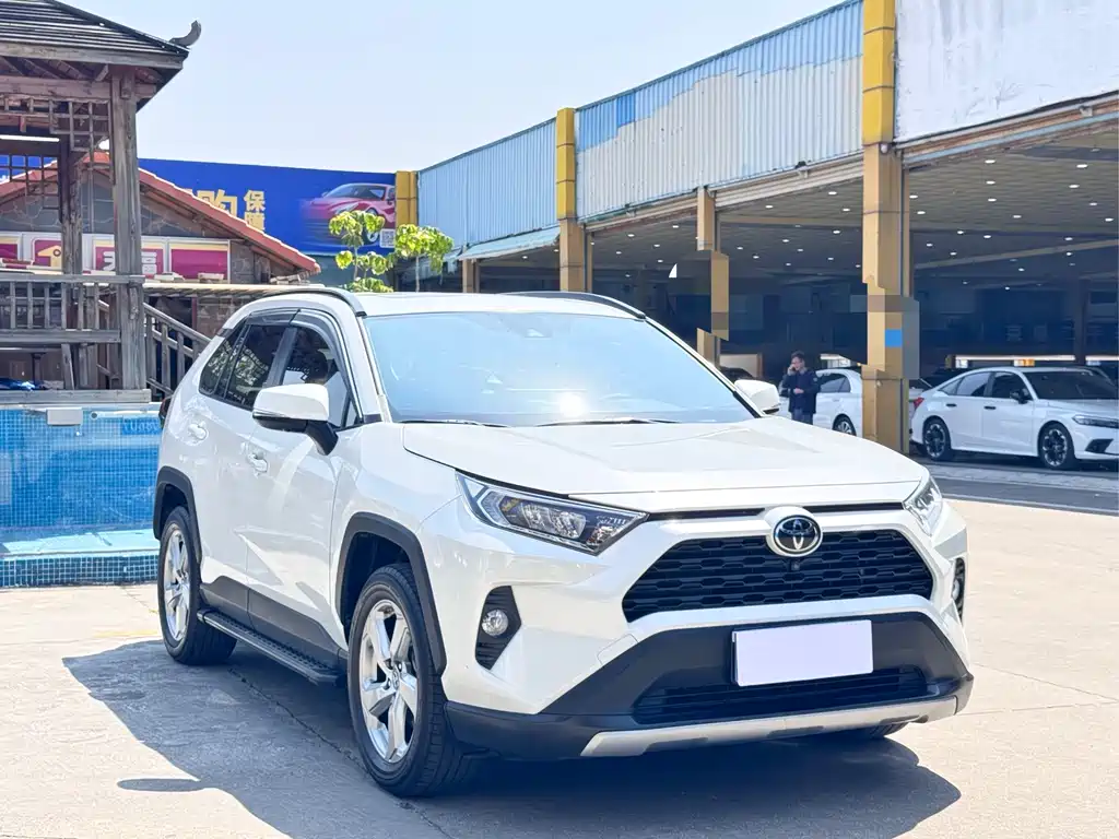 TOYOTA RAV4 RONGFANG