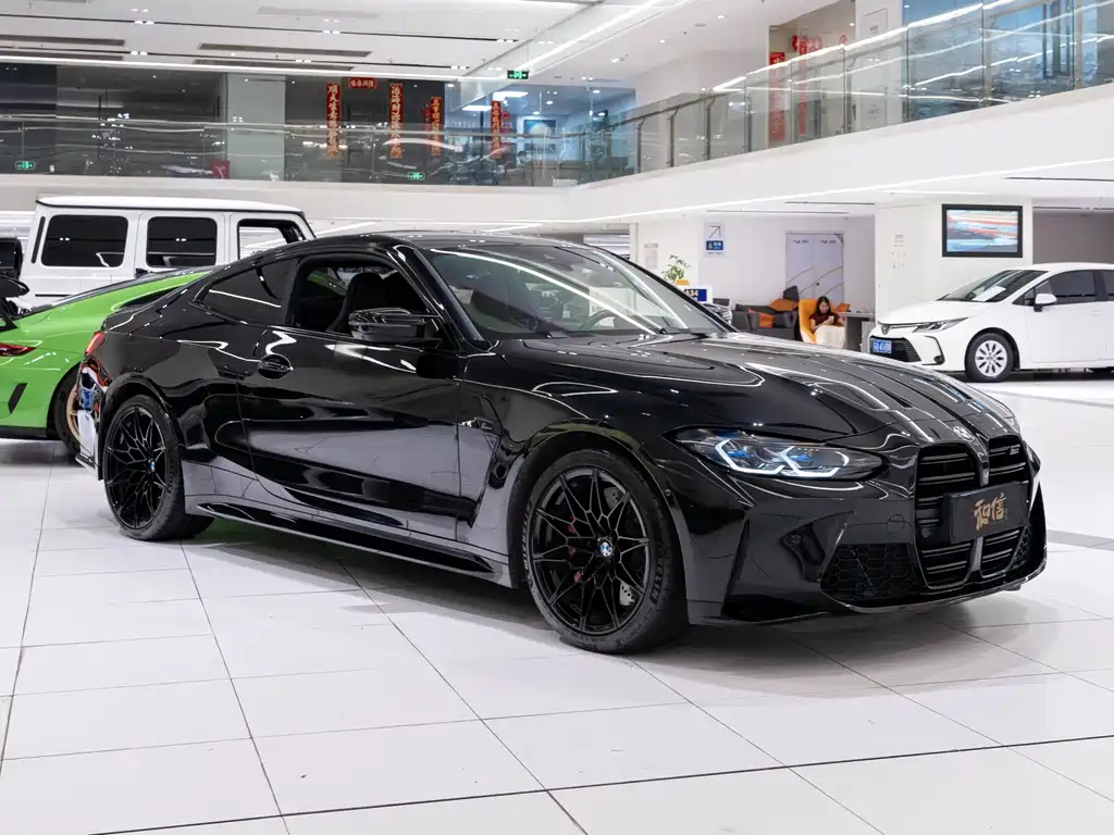 BMW M4 — миниатюра 3