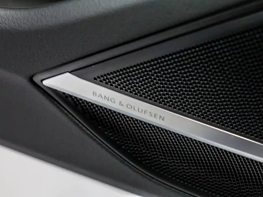 Audi A8 — миниатюра 25