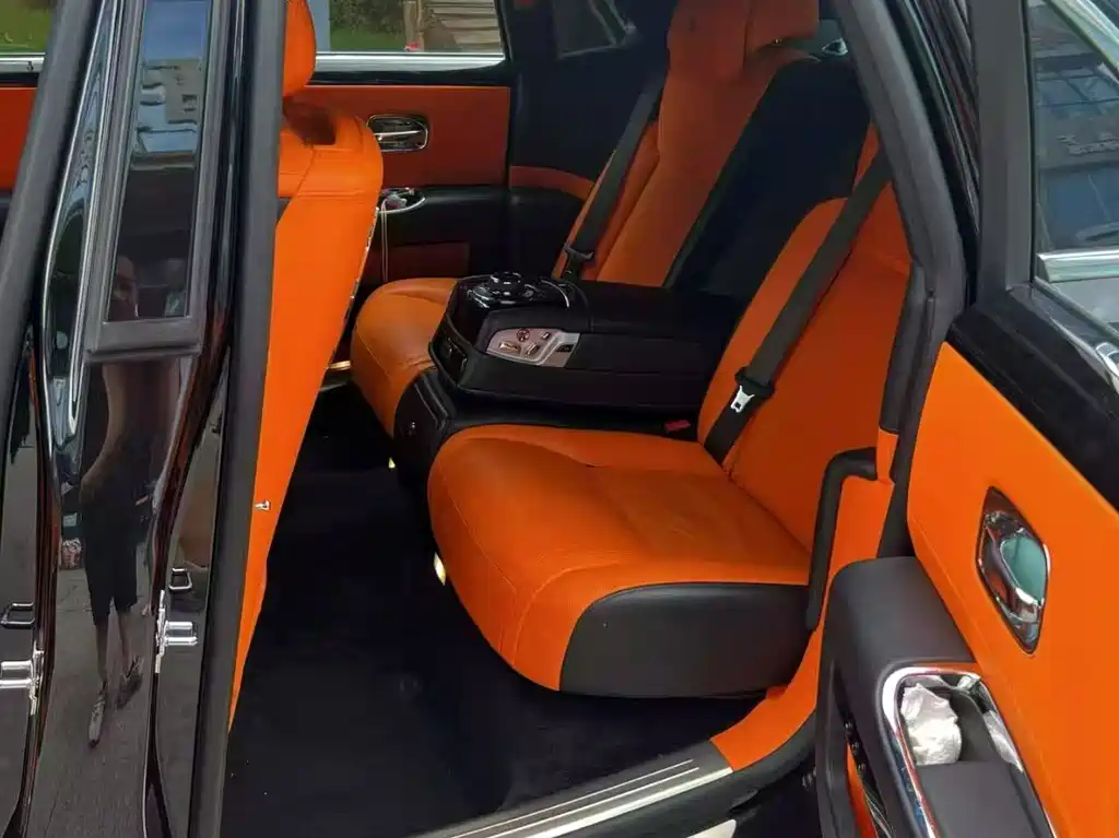 Rolls-Royce Ghost — миниатюра 6