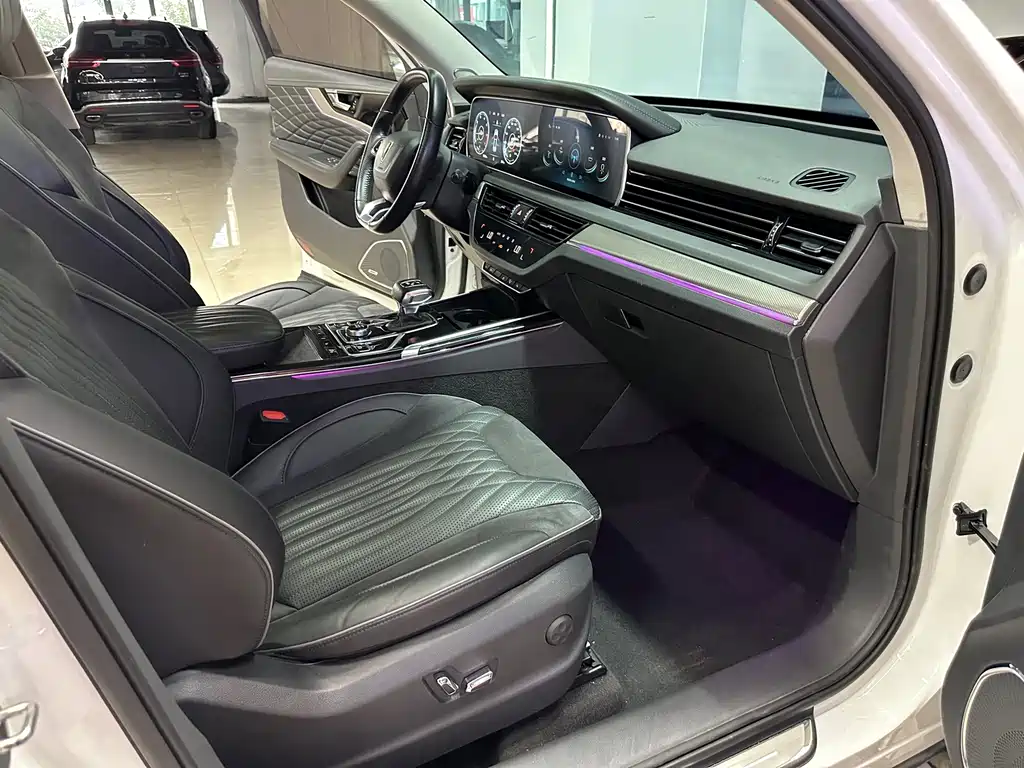 Hongqi Hongqi HS5 — миниатюра 6