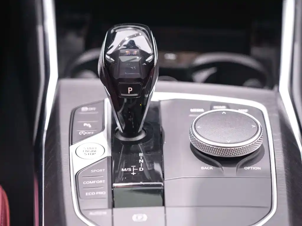 BMW 3 Series — миниатюра 16