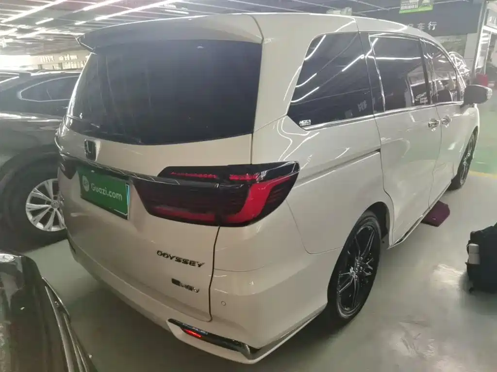 Honda Odyssey 2024 2.0L e:HEV