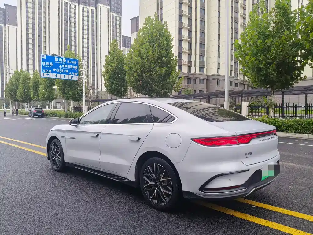 BYD Han — миниатюра 7