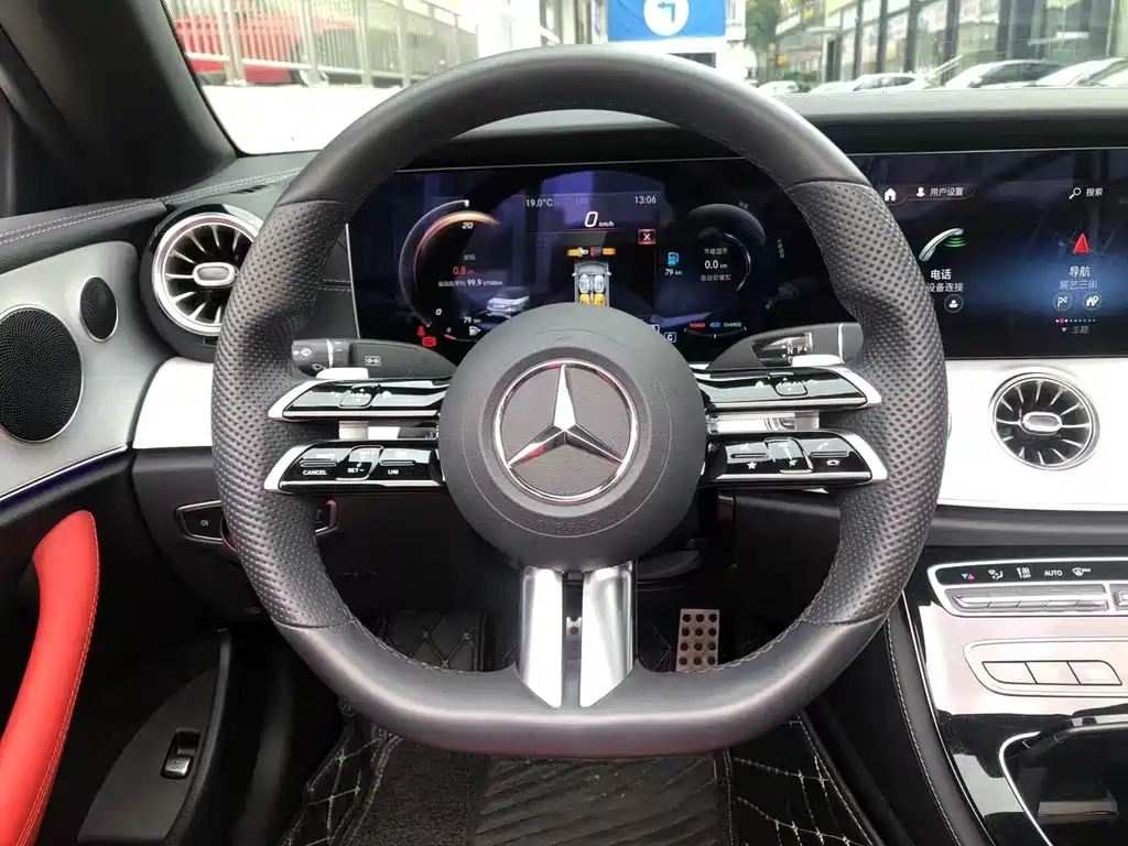 Mercedes-Benz E-Class (Import) — миниатюра 7