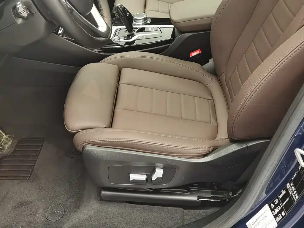 BMW X3 — миниатюра 20