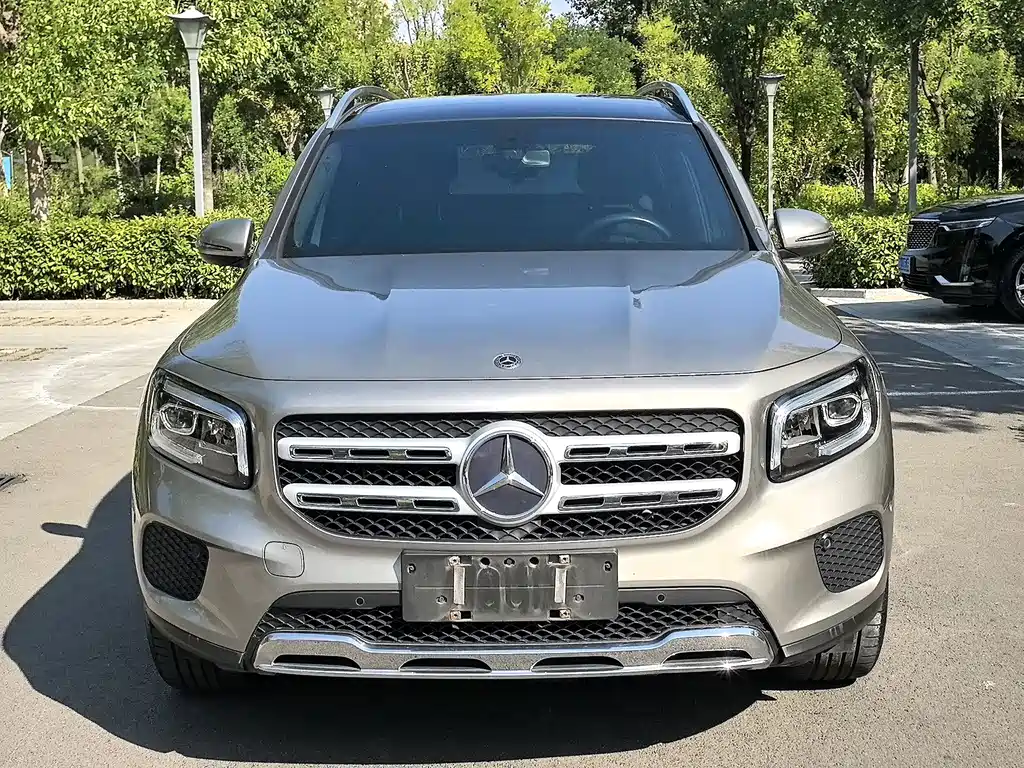 Mercedes-Benz GLB — миниатюра 3