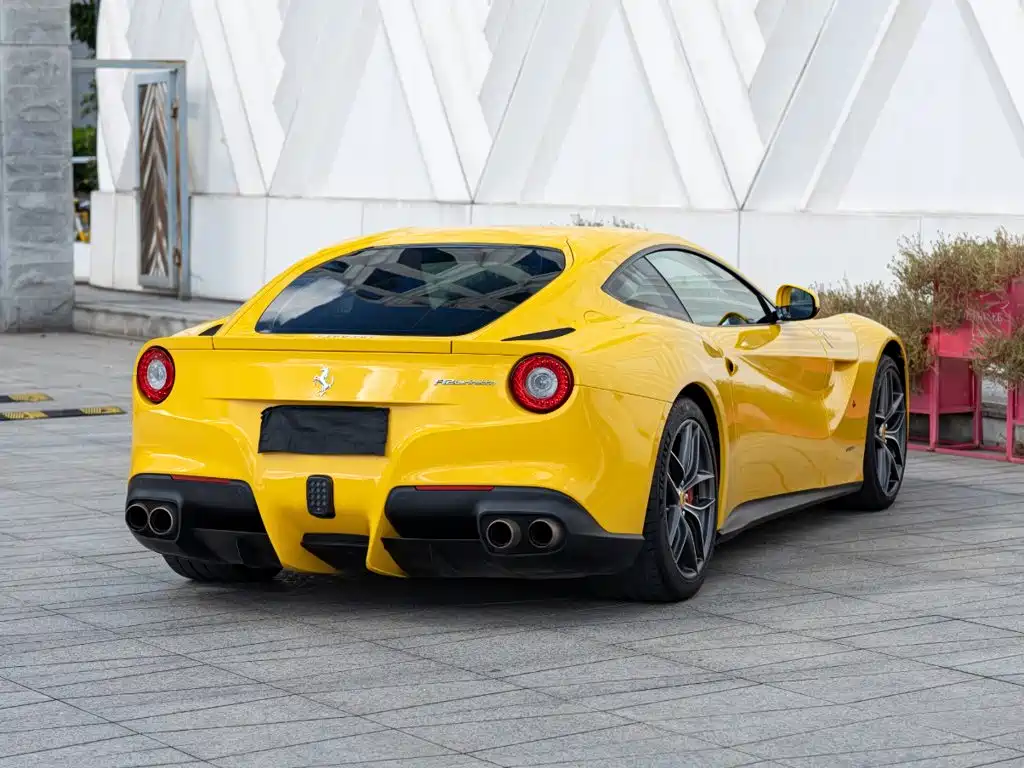 Ferrari F12berlinetta — миниатюра 4