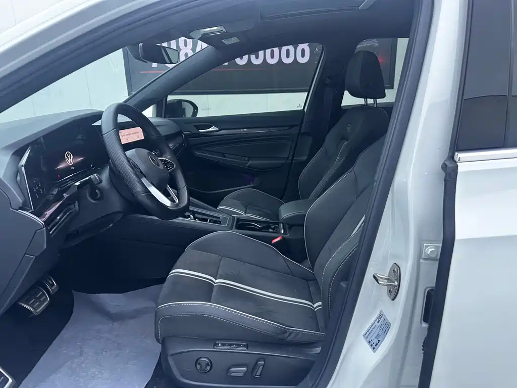 Volkswagen Golf — миниатюра 4