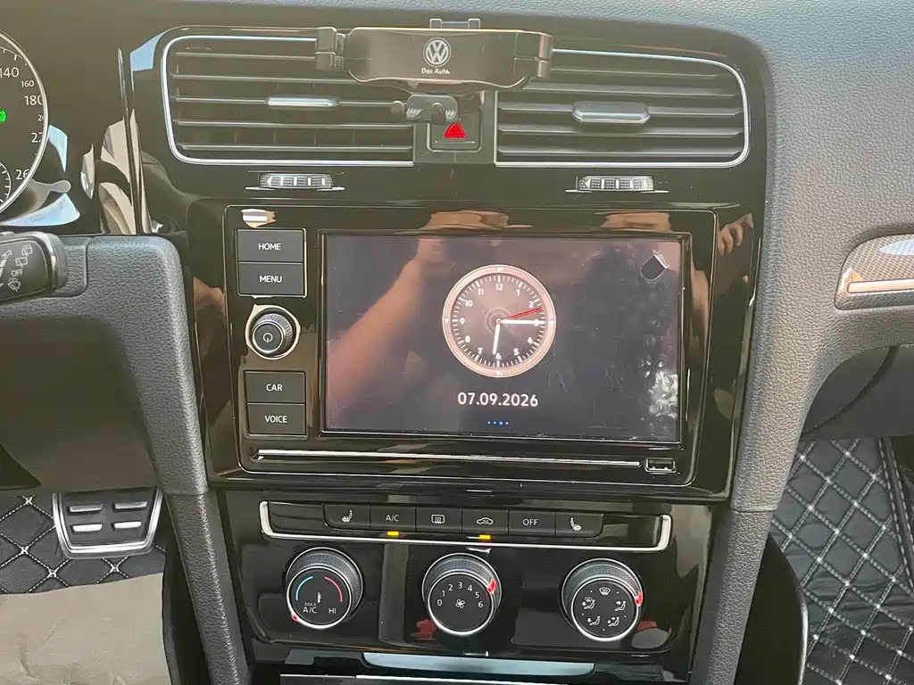 Volkswagen Golf — миниатюра 20