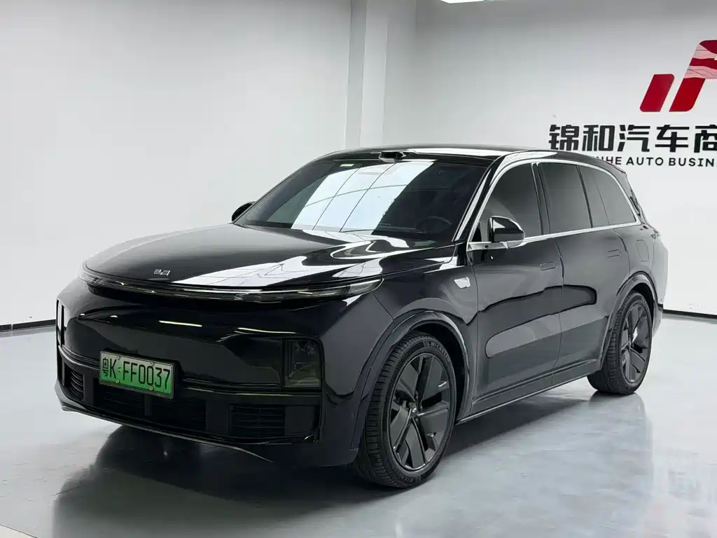 Li Auto Li L8 2025