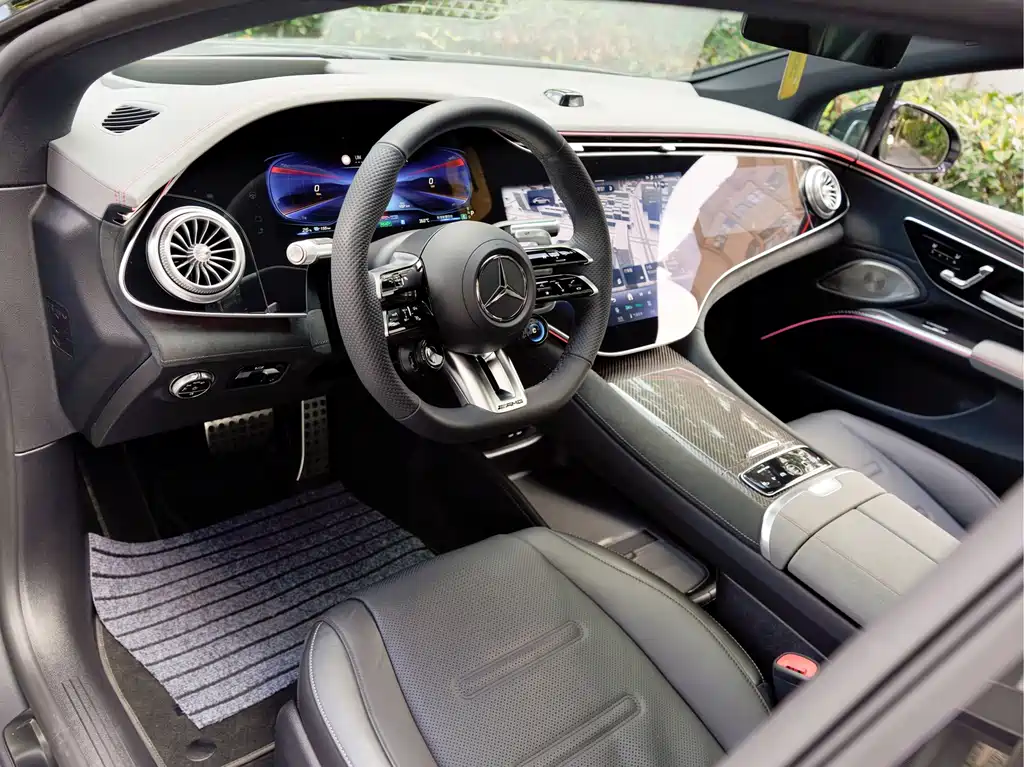 Mercedes-Benz EQS AMG — миниатюра 11