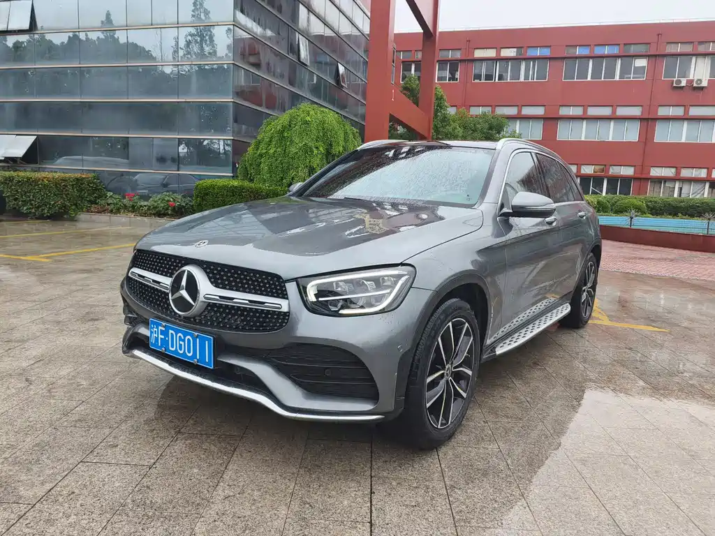 Купить Mercedes-Benz GLC