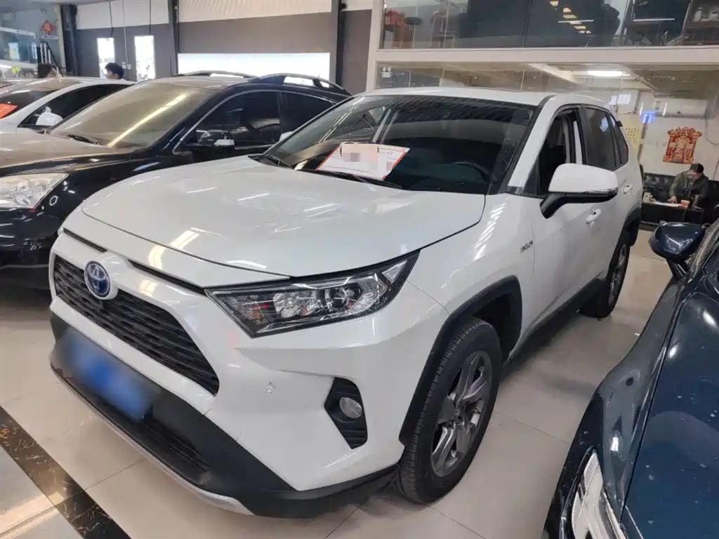 Toyota RAV4 2023