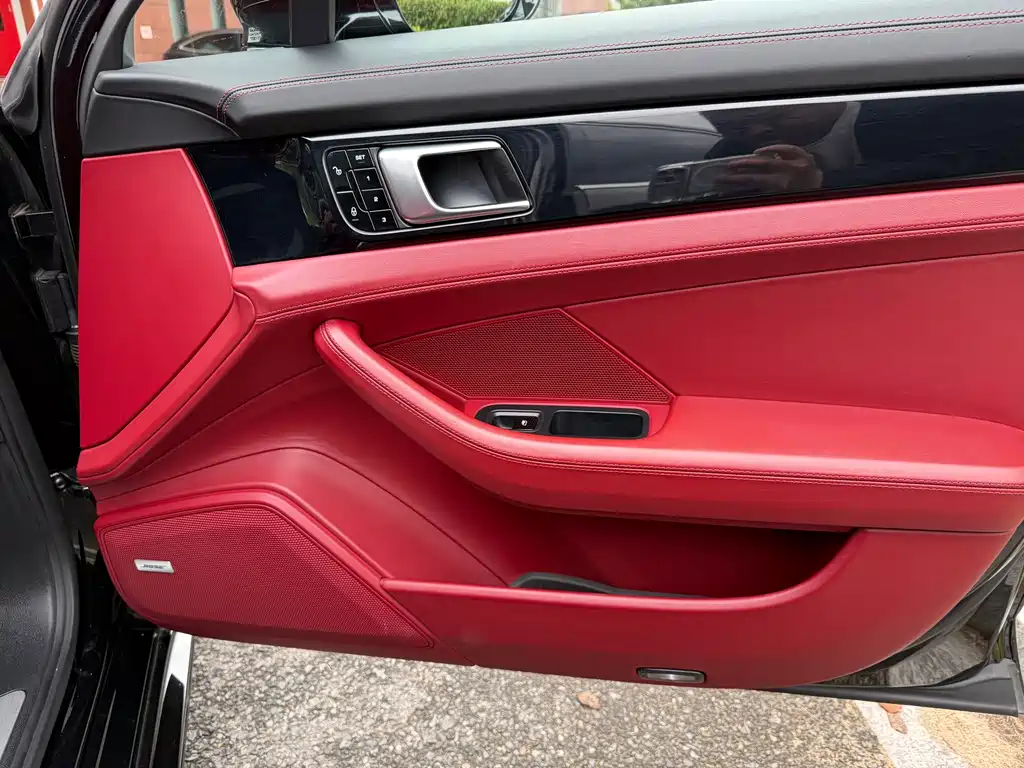 Porsche Panamera — миниатюра 16