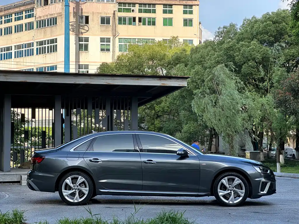 Audi A4L — миниатюра 8