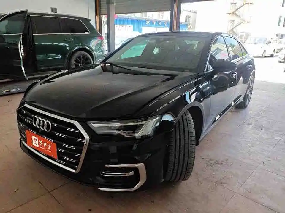 奥迪A6L 2023款 改款 45 TFSI quattro 臻选动感型 2023