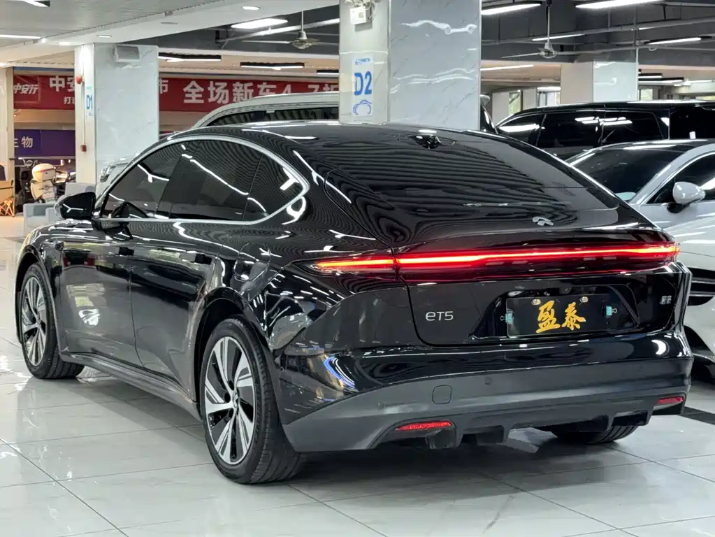 NIO NIO ET5