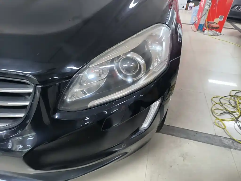 Volvo XC60 (Import) — миниатюра 24