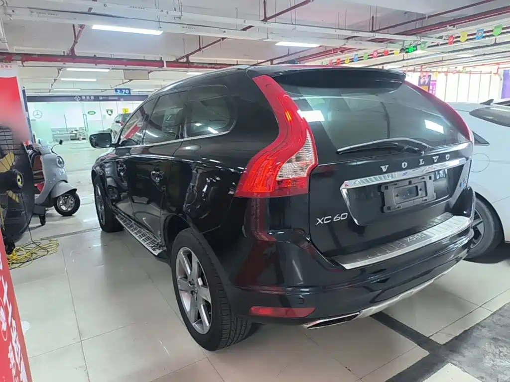 Volvo XC60 (Import) — миниатюра 5