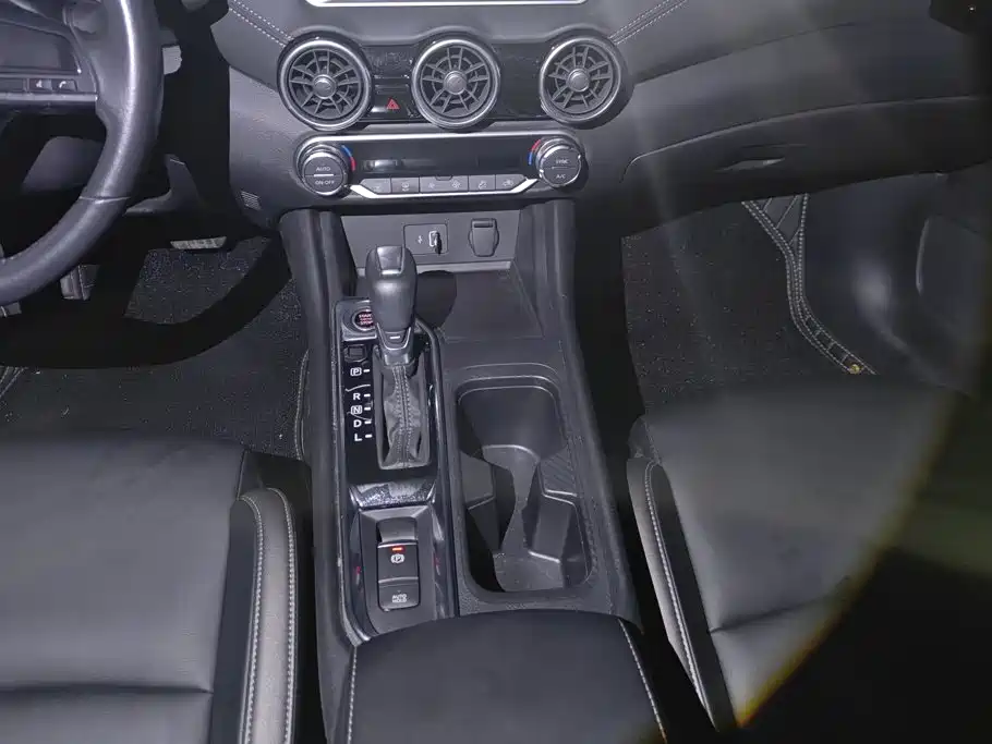 Nissan Sylphy — миниатюра 16
