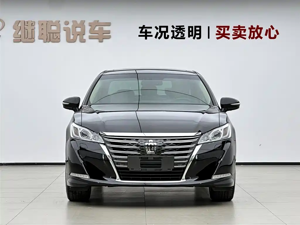 Toyota Crown 2015 2.0T Luxury