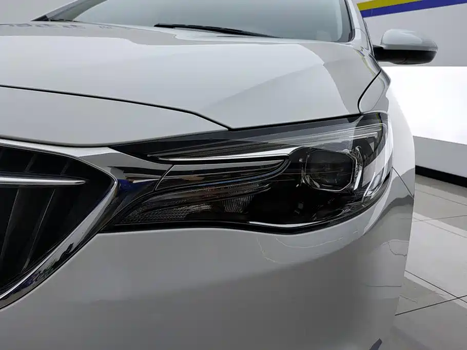 Buick Excelle — миниатюра 5