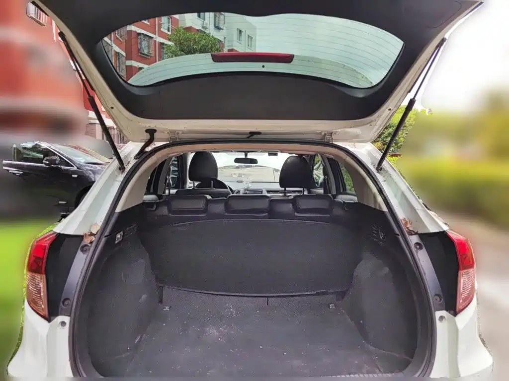 Honda Vezel — миниатюра 10
