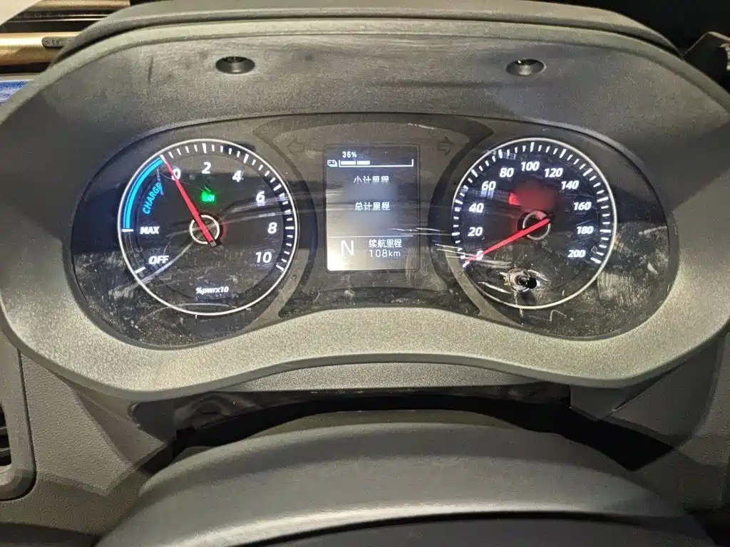 Wuling Yangguang — миниатюра 4