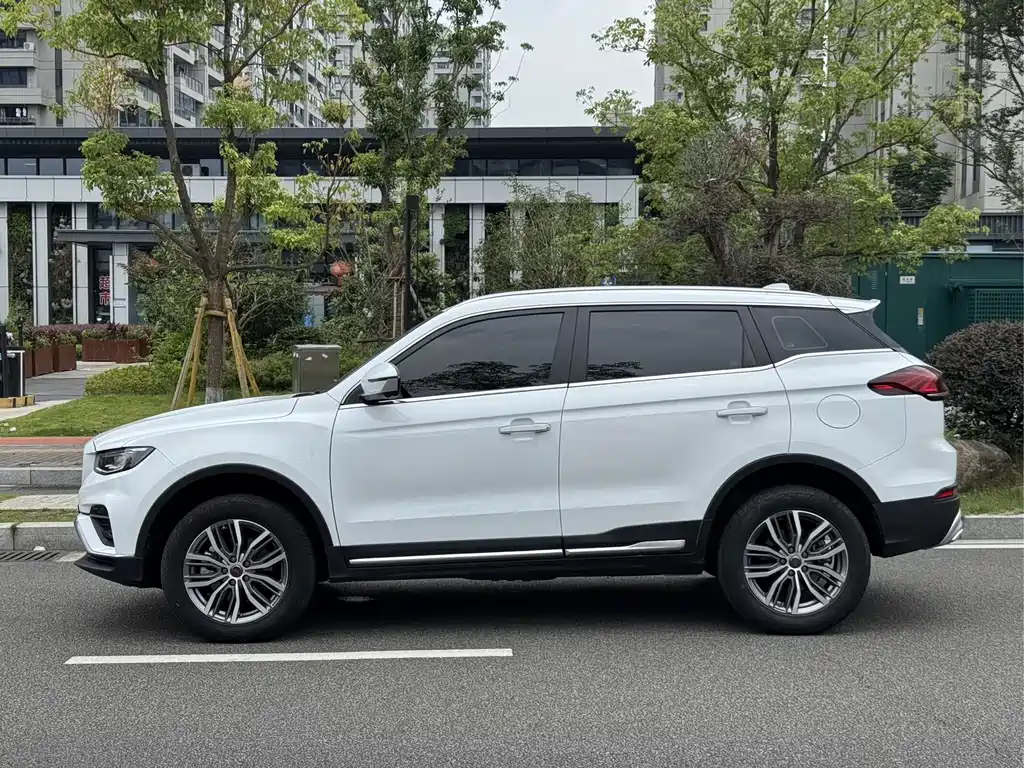 GEELY AUTOMOBILE BOYUE