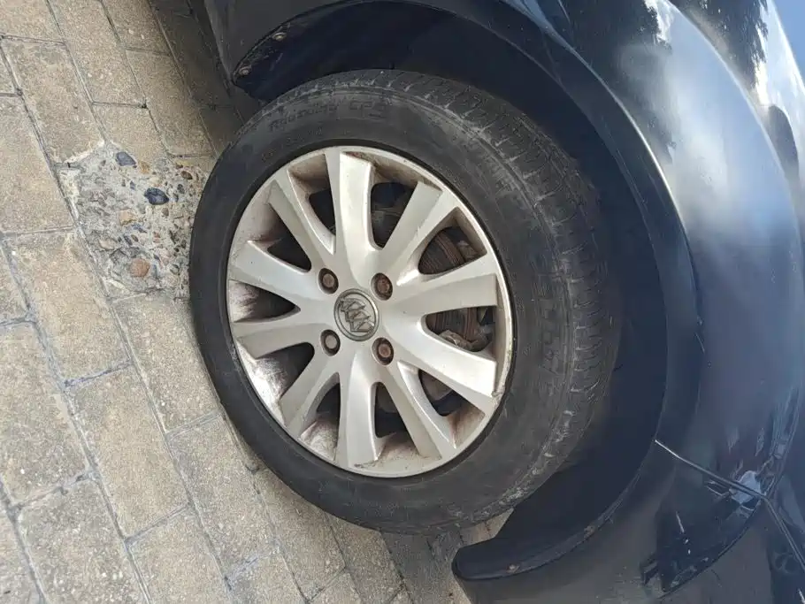 Buick Excelle — миниатюра 6