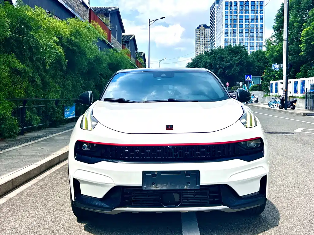 Lynk & Co 05 — миниатюра 2