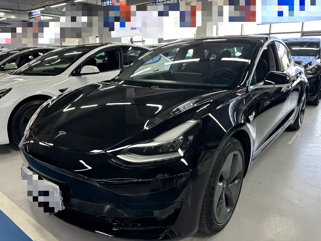 Tesla Model 3 2020